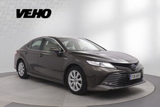 Toyota Camry vaihtoauto