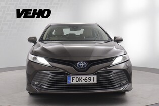 Toyota Camry vaihtoauto