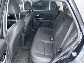 Kia Niro plug-in vaihtoauto