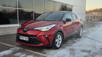 Toyota C-HR vaihtoauto