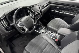 Mitsubishi Outlander PHEV vaihtoauto