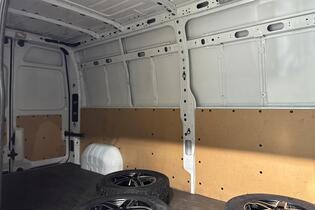 Nissan Interstar vaihtoauto