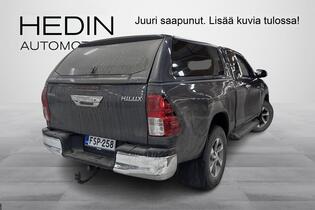 Toyota Hilux vaihtoauto