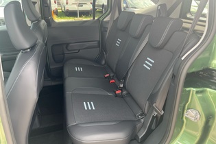 Ford Tourneo Courier vaihtoauto