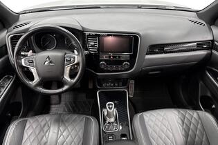 Mitsubishi Outlander PHEV vaihtoauto