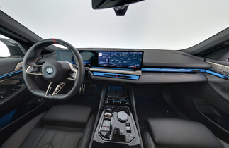 BMW i5 vaihtoauto