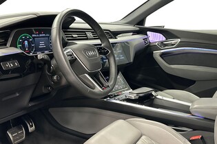 Audi Q8 e-tron vaihtoauto