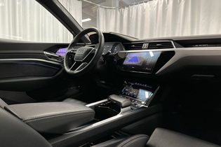 Audi Q8 e-tron vaihtoauto