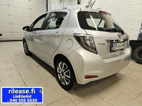 Toyota Yaris vaihtoauto