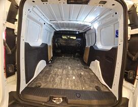 Ford Transit Connect vaihtoauto