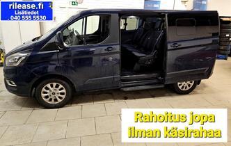 Ford Tourneo Custom vaihtoauto
