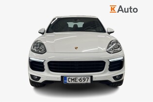 Porsche Cayenne vaihtoauto
