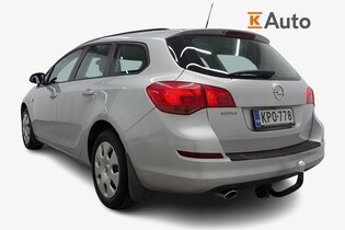 Opel Astra vaihtoauto