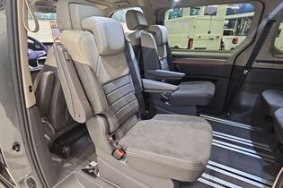 Volkswagen Multivan vaihtoauto