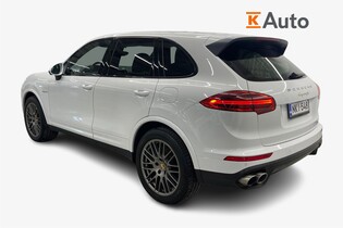 Porsche Cayenne vaihtoauto