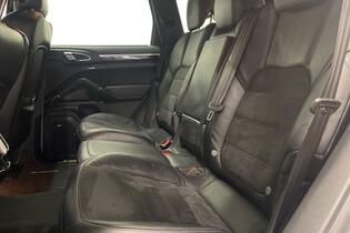 Porsche Cayenne vaihtoauto