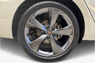 Cupra Leon Sportstourer vaihtoauto