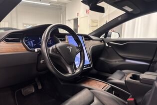 Tesla Model S vaihtoauto