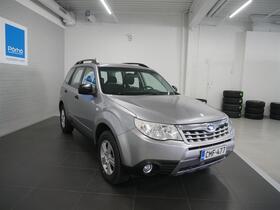 Subaru Forester vaihtoauto