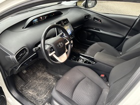 Toyota Prius vaihtoauto