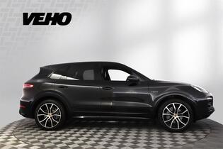 Porsche Cayenne vaihtoauto