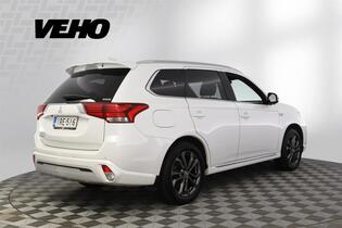 Mitsubishi Outlander PHEV vaihtoauto