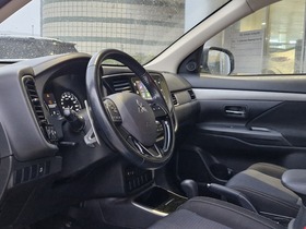 Mitsubishi Outlander vaihtoauto