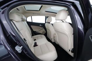 Mercedes-Benz GLA vaihtoauto