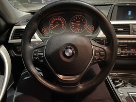 BMW 320 vaihtoauto