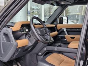 Land Rover Defender vaihtoauto