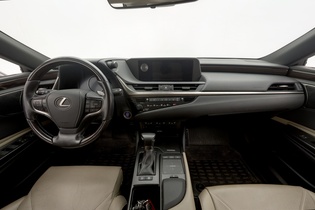 Lexus ES vaihtoauto