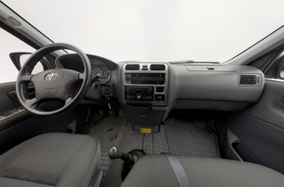 Toyota Hiace vaihtoauto