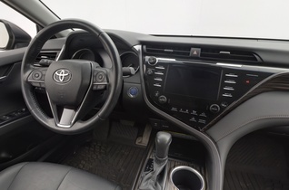 Toyota Camry vaihtoauto