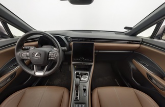 Lexus LBX vaihtoauto