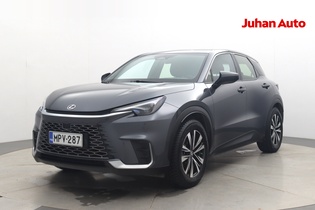 Lexus LBX vaihtoauto