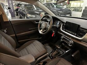 Kia Stonic vaihtoauto