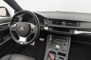 Lexus CT vaihtoauto