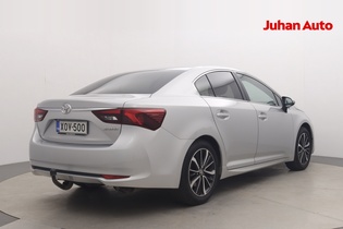 Toyota Avensis vaihtoauto