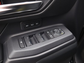 Toyota Land Cruiser vaihtoauto