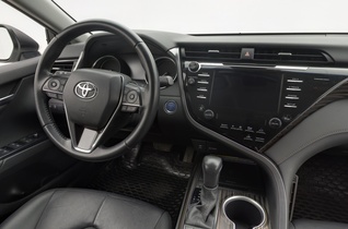 Toyota Camry vaihtoauto