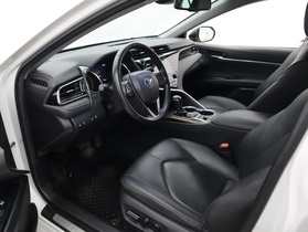 Toyota Camry vaihtoauto