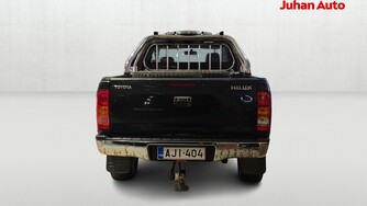 Toyota Hilux vaihtoauto