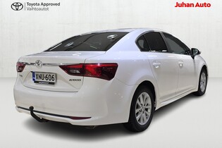 Toyota Avensis vaihtoauto