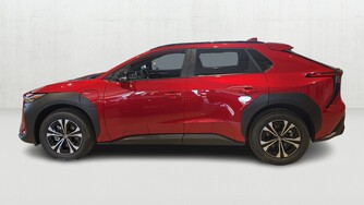 Toyota bZ4X vaihtoauto