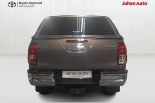 Toyota Hilux vaihtoauto