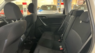 Subaru Forester vaihtoauto