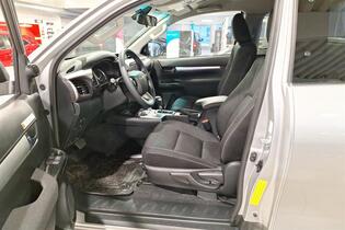 Toyota Hilux vaihtoauto