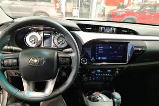 Toyota Hilux vaihtoauto