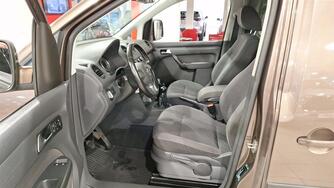 Volkswagen Caddy Maxi vaihtoauto