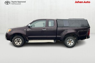 Toyota Hilux vaihtoauto